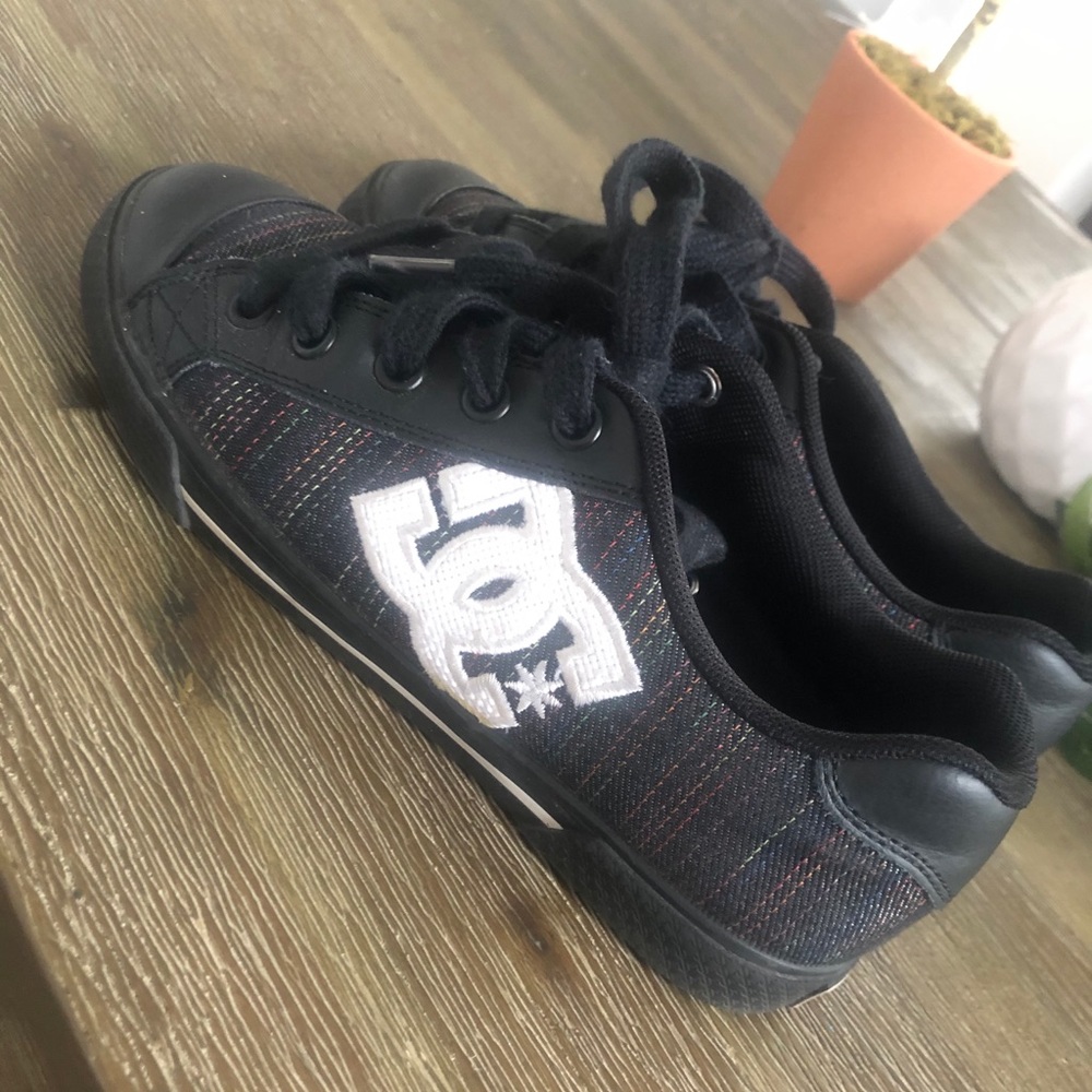 DC Sneakers